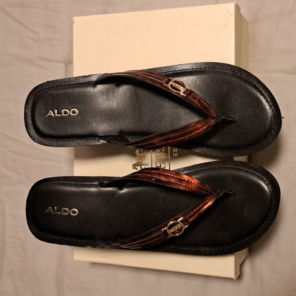 Tortoise platform flip flops